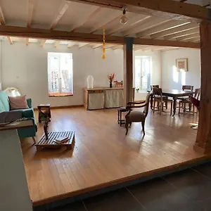 Medieval Avignon, Calm, Stunning & Spacious 60m2 Apartment Avignon